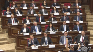«Ուժեղ Հայաստանի» պատգամավորները դեմոնստրատիվ հրաժարվում են պարգևավճարներից, իսկ շահաբաժիններից կհրաժարվե՞ն. Realpost.am