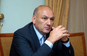 Դատարանը երկարաձգել է Գագիկ Խաչատրյանի կալանքը